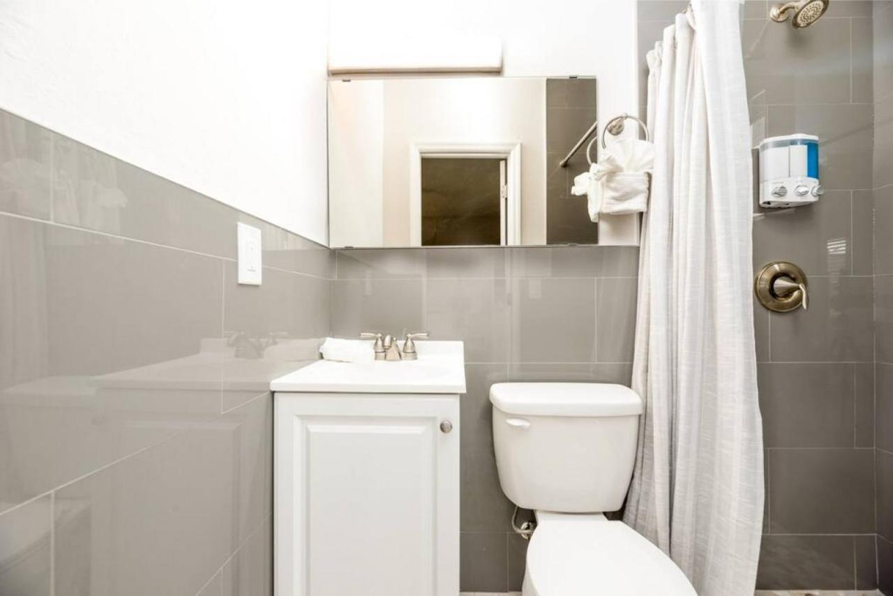 Ocean Flats 4 - Lauderdale-By-The-Sea Apartment Fort Lauderdale Bagian luar foto